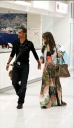 Cheryl_and_Ashley_Cole_Arrive_At_Nice_Airport_France_11062009_69.jpg