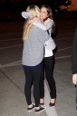 Имя файла=Cheryl_and_Kimberley_at_Heathrow_Airport_270209_22.jpg
Размер файла=34КБ
Размеры=396x594
Дата=Март 09, 2012 Cheryl_and_Kimberley_at_Heathrow_Airport_270209_22.jpg