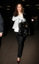 Имя файла=Cheryl_and_Kimberley_at_Heathrow_Airport_270209_44.jpg
Размер файла=517КБ
Размеры=2172x3522
Дата=Март 09, 2012 Cheryl_and_Kimberley_at_Heathrow_Airport_270209_44.jpg
