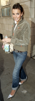 Nicola_and_Nadine_leaving_the_Electric_Cinema2C_London_07_10_04_28129.jpg