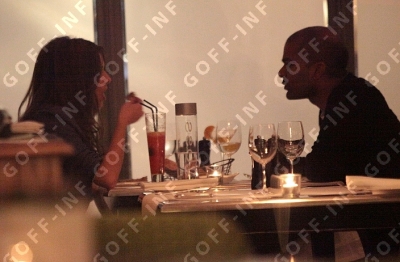 Cheryl_Cole_having_dinner_at_Soho_140409_4.jpg