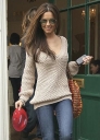 Cheryl_Cole_seen_leaving_Harrods_260209_1.jpg