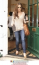 Cheryl_Cole_seen_leaving_Harrods_260209_14.jpg