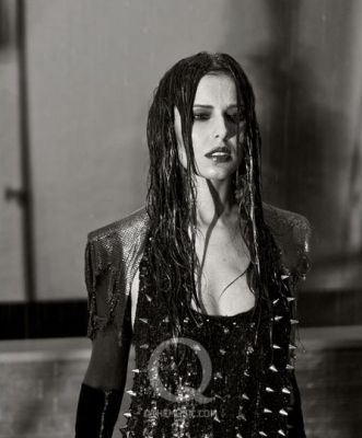 Cheryl_Q_Magazine_Shoot_2009_14.jpg