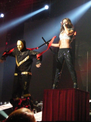 Out_of_Control_Tour_2009_-_Manchester_17_05_09_289329.jpg