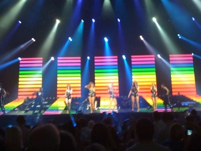 Out_of_Control_Tour_2009_-_Manchester_240409_7.jpg