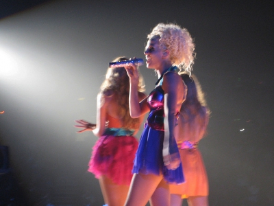 Tangled_Up_Tour_2008_Belfast_28729.jpg