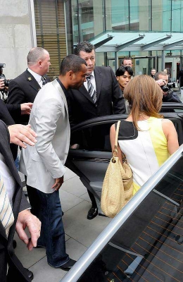 Cheryl__Ashley_leaving_a_Hotel_in_Manchester_30_6_08_18.jpg