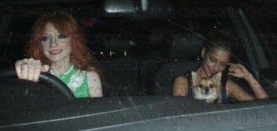 Cheryl__Nicola_In_brighton_140508_9.jpg
