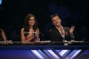 Cheryl_and_Judges_on_X_Factor_08112008_5.jpg