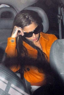 Cheryl_at_Heathrow_Airport_in_London_Uk_28022008_21.jpg