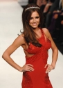 Имя файла=Cheryl_Cole_during_London_Fashion_Week_Catwalk_and_Backstage_17_09_08_65.jpg
Размер файла=26КБ
Размеры=405x565
Дата=Март 06, 2012 Cheryl_Cole_during_London_Fashion_Week_Catwalk_and_Backstage_17_09_08_65.jpg