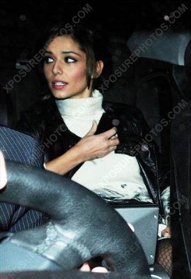 Cheryl_Cole_Leaving_the_X_Factor_Studios_23102008_8.jpg