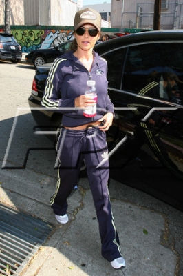 Cheryl_Walking_Down_Sunset_Blvd_-_February_17th_2008_1.jpg