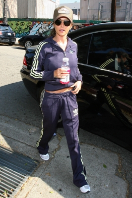 Cheryl_Walking_Down_Sunset_Blvd_-_February_17th_2008_32.jpg