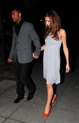 Cheryl2C_Ashley_and_Nicola_leaving_Wings_Restaurant2C_Manchester_30_06_08_287629.jpg