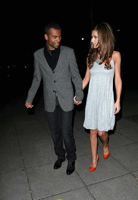 Cheryl_Ashley_and_Nicola_leaving_Wings_Restaurant_Manchester_300608_23.jpg
