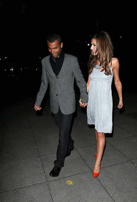 Cheryl_Ashley_and_Nicola_leaving_Wings_Restaurant_Manchester_300608_3.jpg