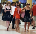 Cheryl_Kimberley_and_Nicola_leaving_Phuket_Thailand_Airport_15022008_7.jpg