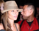 Имя файла=Cheryl2C_Nicola_and_Kimberley_arrive_at_LAX_Airport_15_02_08_2814229.jpg
Размер файла=380КБ
Размеры=1964x1600
Дата=Апр 08, 2012 Cheryl2C_Nicola_and_Kimberley_arrive_at_LAX_Airport_15_02_08_2814229.jpg