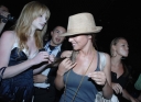 Имя файла=Cheryl_Nicola_and_Kimberley_arrive_at_LAX_Airport_15022008_63.jpg
Размер файла=242КБ
Размеры=2055x1500
Дата=Март 09, 2012 Cheryl_Nicola_and_Kimberley_arrive_at_LAX_Airport_15022008_63.jpg