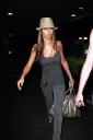 Имя файла=Cheryl_Nicola_and_Kimberley_arrive_at_LAX_Airport_15022008_72.jpg
Размер файла=721КБ
Размеры=2592x3888
Дата=Март 09, 2012 Cheryl_Nicola_and_Kimberley_arrive_at_LAX_Airport_15022008_72.jpg