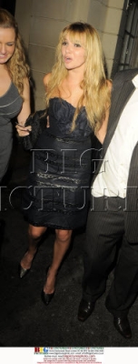 Girls_Aloud_at_Kitts_Club_251008_77.jpg