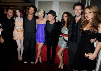 Girls_Aloud_at_Music_Industry_Trust_Awards_-_03_11_08_45.jpg