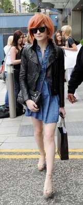 Girls_Aloud_leaving_a_Birmingham_hotel_05_06_08_286029.jpg