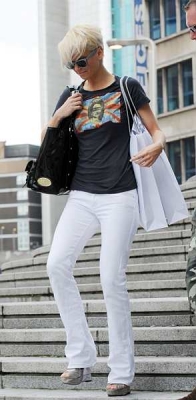 Girls_Aloud_leaving_a_Birmingham_hotel_05_06_08_286729.jpg