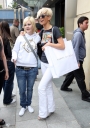 Girls_Aloud_leaving_a_Birmingham_hotel_05_06_08_283029.jpg