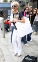 Имя файла=Girls_Aloud_leaving_a_Birmingham_hotel_05_06_08_283529.jpg
Размер файла=1056КБ
Размеры=2129x3447
Дата=Апр 16, 2012 Girls_Aloud_leaving_a_Birmingham_hotel_05_06_08_283529.jpg
