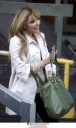 Girls_Aloud_Leaving_GMTV_Studio_-_271008_53.jpg