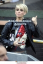 Girls_Aloud_Leaving_GMTV_Studio_27_10_08_289429.jpg