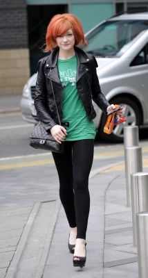 Girls_Aloud_leaving_Hilton_Hotel2C_Manchester_02_06_08_284829.jpg