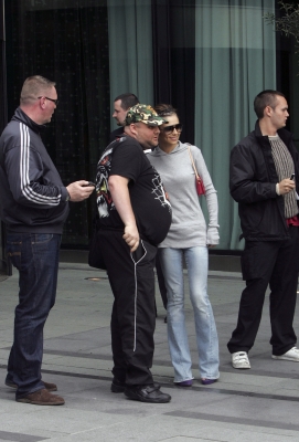 Girls_Aloud_leaving_Hilton_Hotel_Manchester_020608_36.jpg