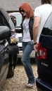 Girls_Aloud_leaving_Live_Lounge_25_09_08_284129.jpg