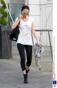 Girls_Aloud_leaving_a_Cardiff_Hotel_03_06_08_281729.jpg