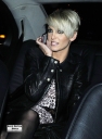 Girls_Aloud_leaving_the_X_Factor_studios2C_London_13_12_08_284129.jpg