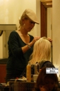 Sarah_harding_visits_a_hairdressers_in_Covent_Gardens_13_10_04_281029.jpg