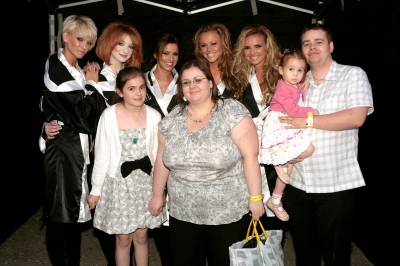 Girls_Aloud_meeting_Fans_at_Sandown_17_07_08_281829.jpg