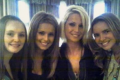 Melissa2BArmstrong2Bwith2BGirls2BAloud.jpeg