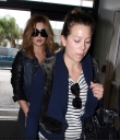 Имя файла=Cheryl_arriving_at_LAX_25_10_11_25.jpg
Размер файла=2925КБ
Размеры=2850x3293
Дата=Март 11, 2012 Cheryl_arriving_at_LAX_25_10_11_25.jpg