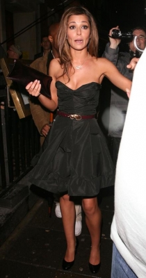 Girls_Aloud_out_at_The_Burlington_Club_London_15_03_08_33.jpg