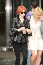 Girls_Aloud_leaving_their_hotel2C_Manchester_01_06_08_283129.jpg
