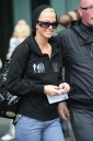 Girls_Aloud_leaving_their_hotel2C_Manchester_01_06_08_284329.jpg