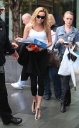 Girls_Aloud_out_in_Manchester_010608_11.jpg