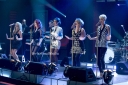 Girls_Aloud_perform_on_Friday_Night_With_Jonathan_Ross_241008_2.jpg