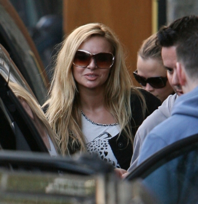 Girls_Aloud_seen_leaving_a_studio2C_London_07_04_08_281129.jpg