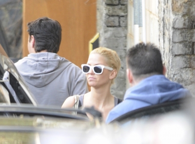 Girls_Aloud_seen_leaving_a_studio2C_London_07_04_08_28529.jpg